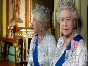 İNGİLTERE KRALİÇENİN "AŞK" MEKTUBUNU KONUŞUYOR