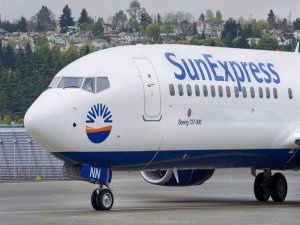 ANTALYA'DA YOLCU UÇAĞI FACİADAN BÖYLE DÖNDÜ