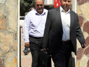 ANTALYA'DA 15 OKULA EL KONULUP KAYYUM ATANDI