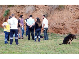 KÖPEĞİN HAVLADIĞI YERE GİDENLER CESETLE KARŞILAŞTI