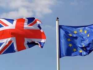İNGİLTERE AB'DEN ÇIKIYOR MU?