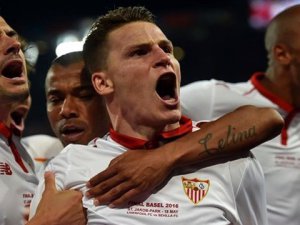 UEFA KUPASI SAHİBİNİ BULDU