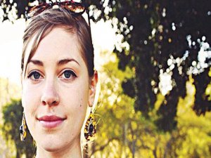 SEKS TARİKATINDAN KURTULAN GENÇ KIZ  KONUŞTU