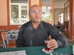 40 YILLIK TÜRK VATANDAŞI KARAKOLDA SURİYELİ ÇIKTI