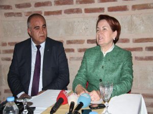 MERAL AKŞENER'DEN DAVUTOĞLU ÇIKIŞI