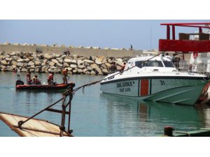 DENİZİN ORTASINDA 2 CESET 400 KİLO PATLAYICI