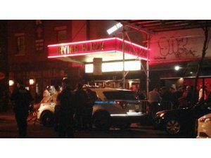 NEW YORK'TA KONSER SALONUNDA SİLAHLI SALDIRI