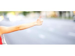 OTOSTOP YAPAN ÜNİVERSİTELİ KIZA TECAVÜZ GİRİŞİMİ