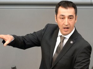 CEM ÖZDEMİR'E ŞOK