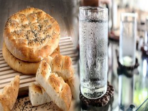 PİDEYİ SICAK YEMEYİN, ORUCU SOĞUK SUYLA AÇMAYIN