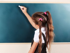 EĞİTİM SİSTEMİ YİNE DEĞİŞİYOR