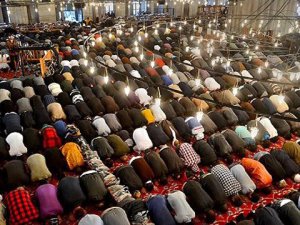 DİYANET'TEN EURO 2016 UYARISI: NAMAZINIZ BOŞA GİDER