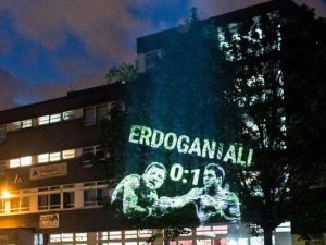 ERDOĞAN'A 'MUHAMMED ALİ' PROTESTOSU