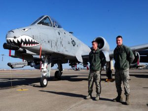 ALMANYA İLE İNCİRLİK GERGİNLİĞİ BÜYÜYOR