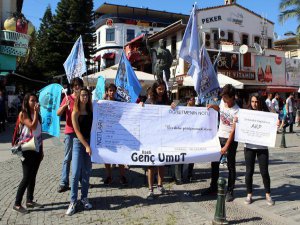 ANTALYALI LİSELİLERDEN AKP'YE KARNE