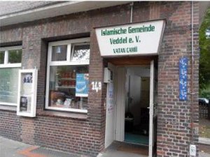 CAMİDE 20 ÇOCUĞA TACİZ SKANDALI