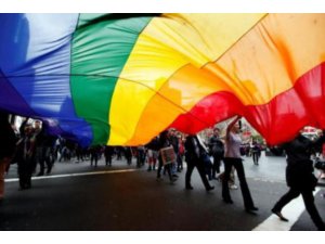 AVUSTRALYA EŞCİNSEL EVLİLİK İÇİN SOKAKLARDA