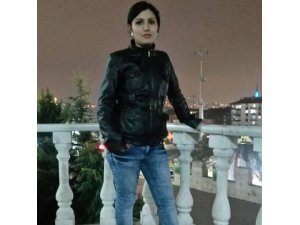 EŞİNDEN BOŞANAN BANU'YU SEVGİLİSİ SOKAK ORTASINDA ÖLDÜRDÜ