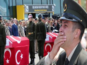 GÜNÜN EN ACI FOTOĞRAFI...