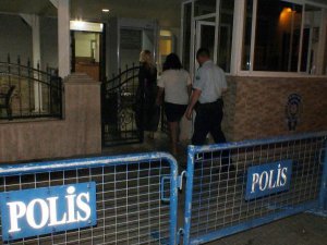 ZİHİNSEL ENGELLİ ÇOCUĞU FACEBOOK'TAN KANDIRIP TECAVÜZ