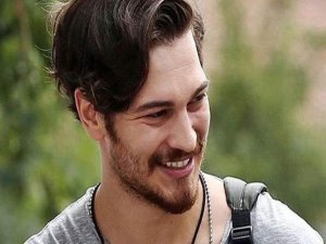 ÇAĞATAY ULUSOY'UN DÖVMESİ SOSYAL MEDYADA GÜNDEM OLDU