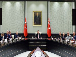 TARİHİ MGK TOPLANTISI EKSİKLE BAŞLADI