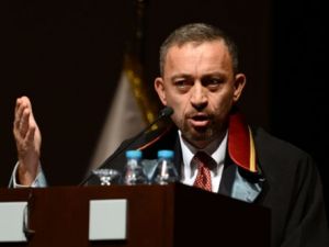 İktidar Taşeron Görevi Yapiyor