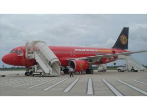 DÜNYA DEVİNİN UÇAĞI HAVADA KAYBOLDU