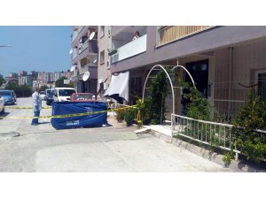 SEVGİLİSİNİ ÖLDÜRDÜ TEKBİR GETİRİP İNTİHAR ETTİ