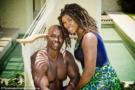 ÜNLÜ FUTBOLCU VE EŞİ, OĞULLARI TARAFINDAN ÖLDÜRÜLDÜ