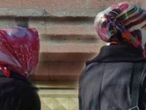 Türbanlı memur geliyor