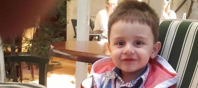 8 YAŞINDAKİ ARDA DEDESİNİN ARACINDA CAN VERDİ