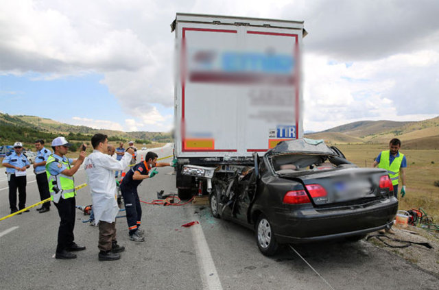 BABA VE 3 KIZININ FECİ ÖLÜMÜ