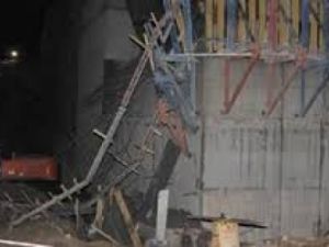Denizli’de HES inşaatı çöktü: İki işçi yaşamını yitirdi