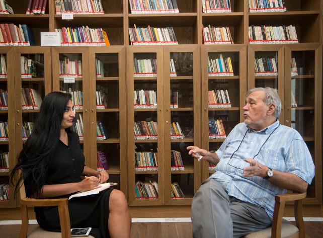 İLBER ORTAYLI: TÜRKİYE'Yİ CAHİLLER YÖNETİYOR