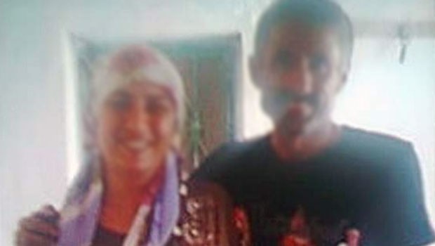 15 BİN TL PARASINI ALDILAR 'BİZE DUL ERKEK BUL' DEDİLER