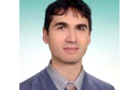 MESLEKTEN MEN EDİLEN ÖĞRETMEN İNTİHAR ETTİ