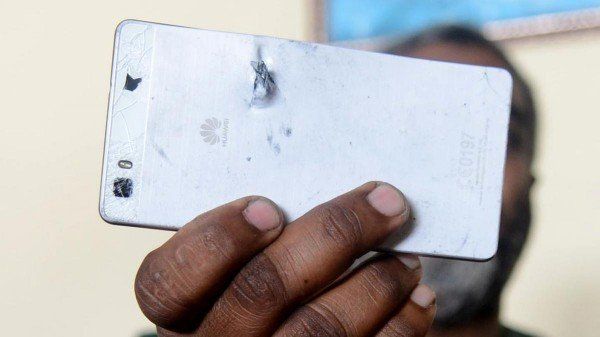 CEP TELEFONU HAYATINI KURTARDI