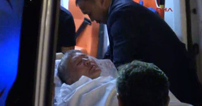 KIRGIZİSTAN DEVLET BAŞKANI İSTANBUL'DA RAHATSIZLANDI