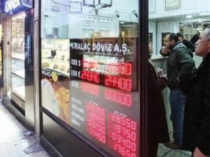 Dolar ve Euro Uçuş'ta