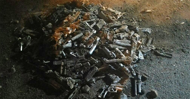 TOPRAĞA GÖMÜLÜ 240 TABACA BULUNDU