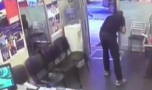 HESABA İTİRAZ EDEN TURİSTİ ÖLDÜRDÜLER