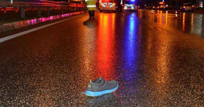 YOLUN KARŞISINA GEÇMEK İSTERKEN EZİLDİ