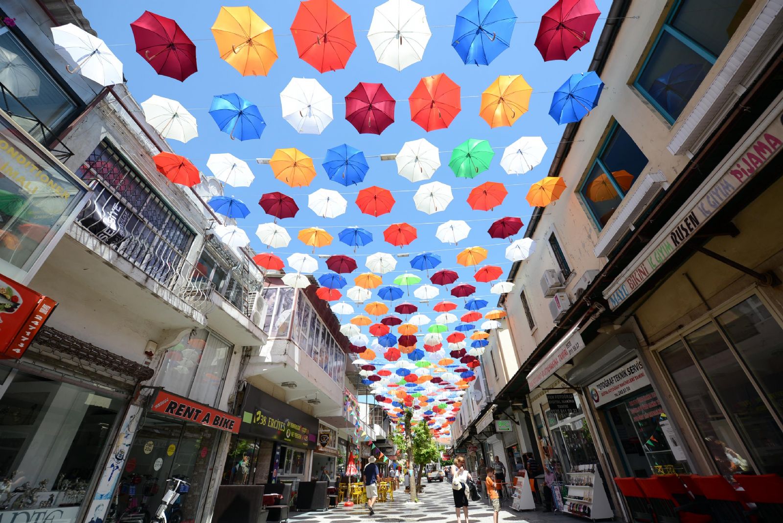 ANTALYA'DA FETÖ'CÜ TUVALET KAPATILDI