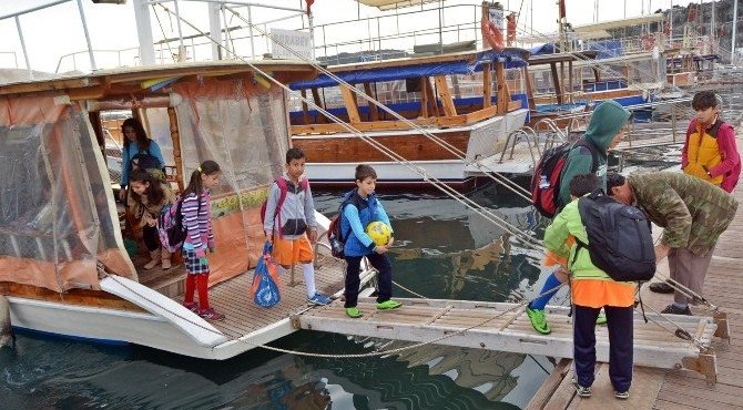 ANTALYA'DA TAŞIMALI EĞİTİMDE BİR İLK