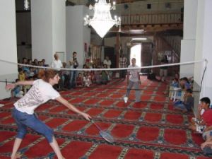 Bu Fotoğraflar'da Camide Çekildi...