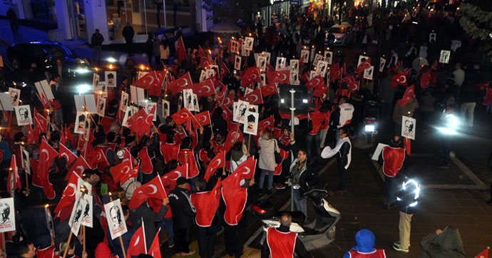 TEKİRDAĞ'DA 10 BİNLER CUMHURİYET İÇİN YÜRÜDÜ