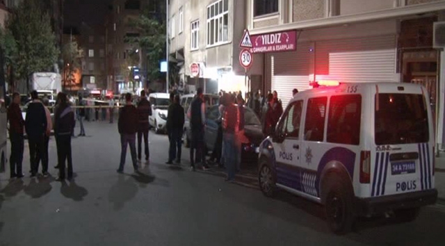 İSTANBUL'DA KANLI İNFAZ; 1 ÖLÜ 1 AĞIR YARALI