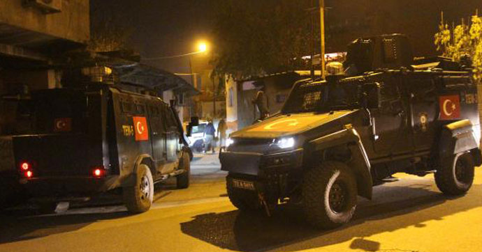 GÜNEYDOĞU'DA KANLI GECE; 1 ŞEHİT 2 YARALI