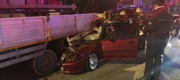 İSTANBUL'DA ALKOLLÜ SÜRÜCÜ DEHŞETİ; 1 ÖLÜ